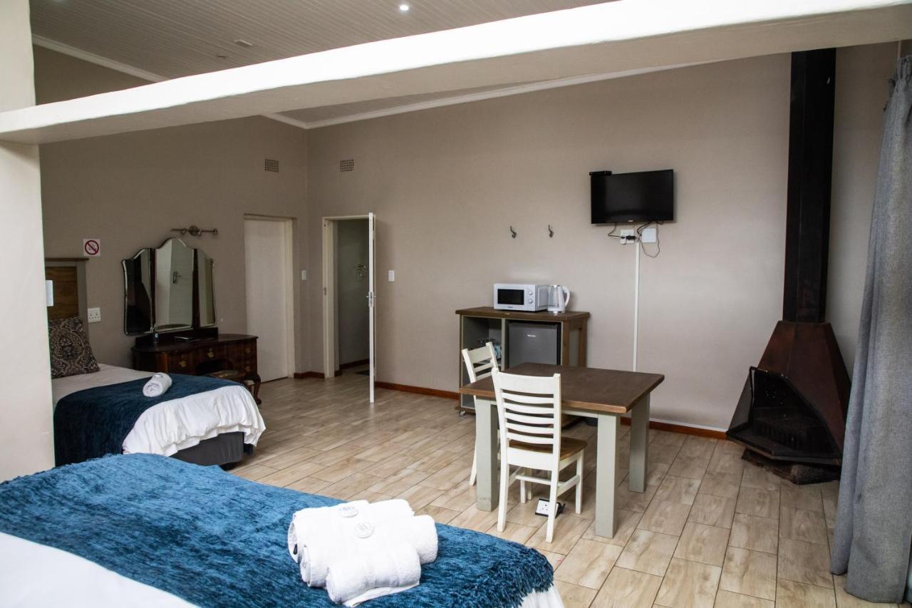 Opstal Guestfarm Hotel Potchefstroom Exterior foto