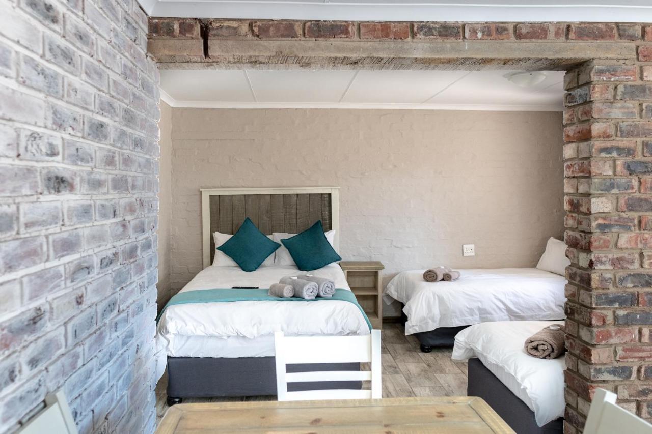 Opstal Guestfarm Hotel Potchefstroom Exterior foto