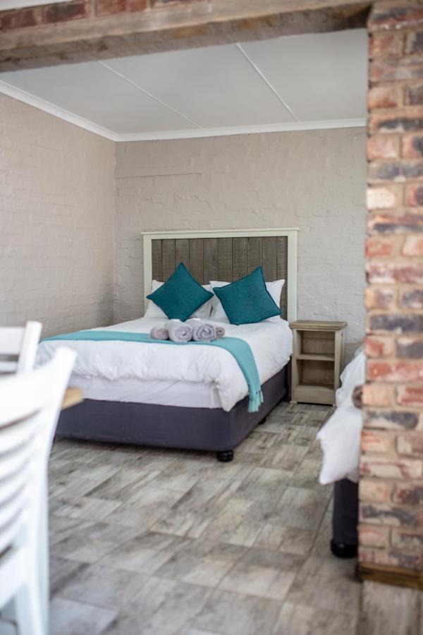 Opstal Guestfarm Hotel Potchefstroom Exterior foto
